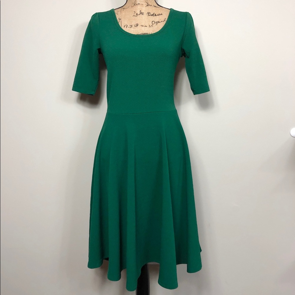 Emerald Green LuLaRoe Nicole dress!